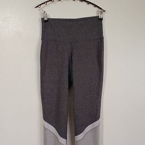 Old Navy Gray and White Leggings